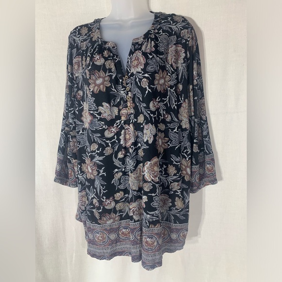 Lucky Brand long sleeve Floral Black Women's Top Size 3X - Picture 1 of 10